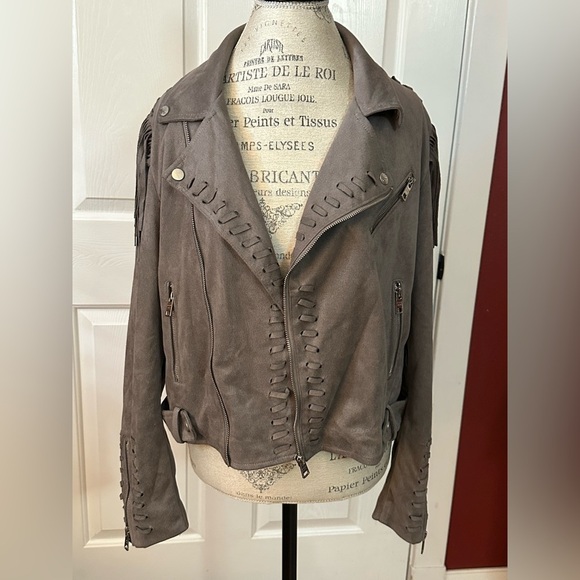 Pink Key Jackets & Blazers - Women’s Faux Suede Moto Style Fringe Jacket